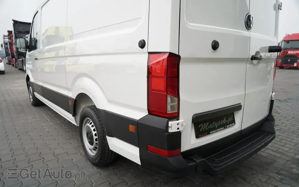 VOLKSWAGEN CRAFTER  / 2.0 D / FURGON BLASZAK / DMC: 3500 KG / 2018 ROK / SPROWADZONY / PO KONTRAKCIE SERWISOWYMN 