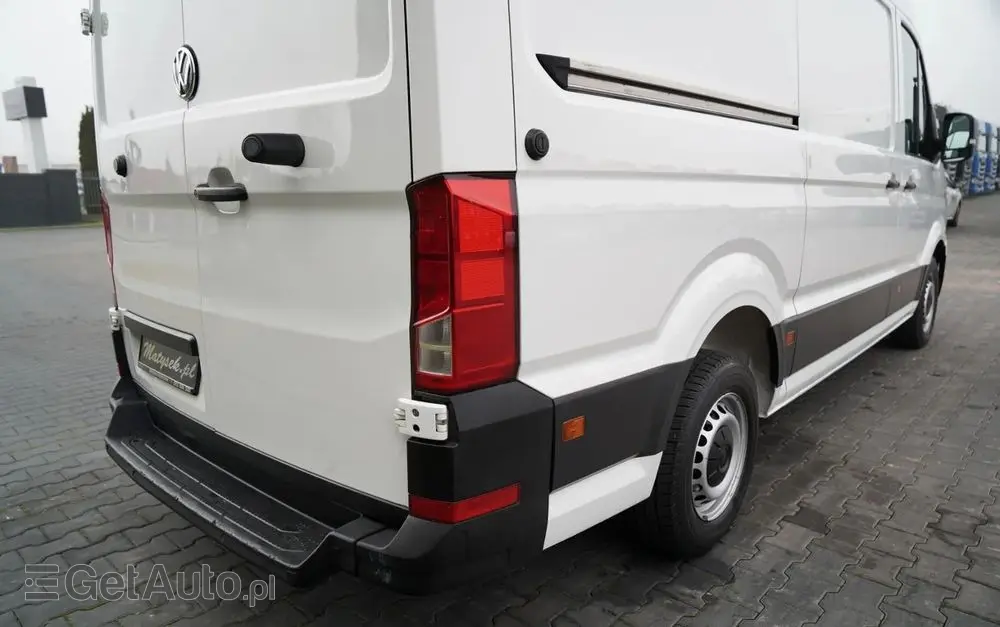 VOLKSWAGEN CRAFTER  / 2.0 D / FURGON BLASZAK / DMC: 3500 KG / 2018 ROK / SPROWADZONY / PO KONTRAKCIE SERWISOWYMN 