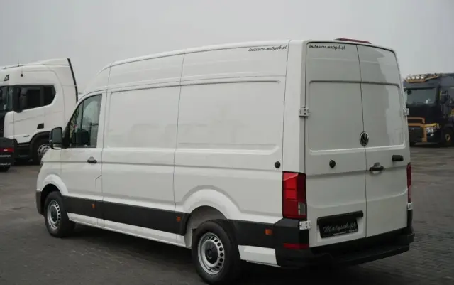 VOLKSWAGEN CRAFTER  / 2.0 D / FURGON BLASZAK / DMC: 3500 KG / 2018 ROK / SPROWADZONY / PO KONTRAKCIE SERWISOWYMN 
