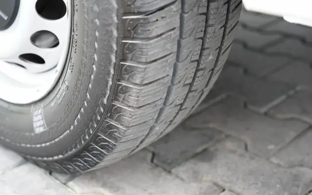 VOLKSWAGEN CRAFTER  / 2.0 D / FURGON BLASZAK / DMC: 3500 KG / 2018 ROK / SPROWADZONY / PO KONTRAKCIE SERWISOWYMN 