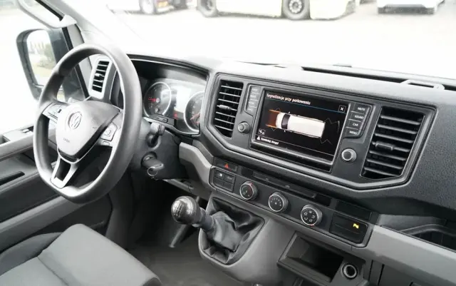 VOLKSWAGEN CRAFTER  / 2.0 D / FURGON BLASZAK / DMC: 3500 KG / 2018 ROK / SPROWADZONY / PO KONTRAKCIE SERWISOWYMN 