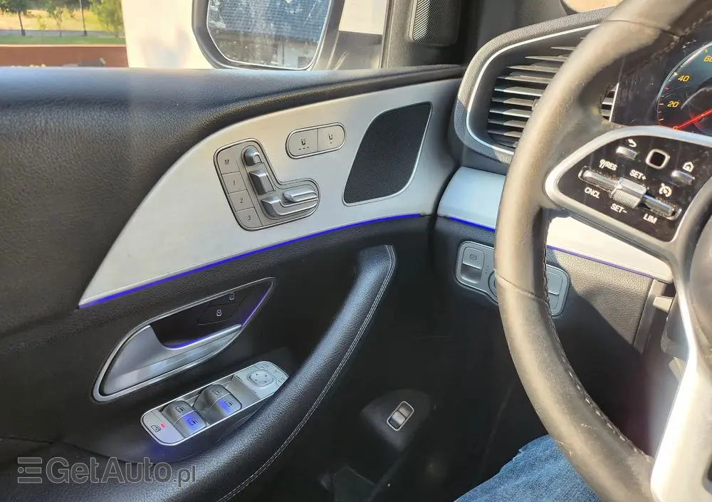 MERCEDES-BENZ GLE 300 d 4Matic 9G-TRONIC AMG Line