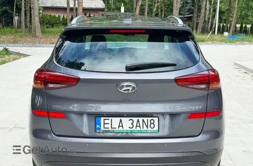 HYUNDAI Tucson 