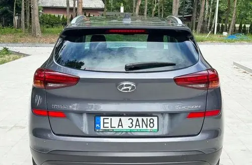 HYUNDAI Tucson 