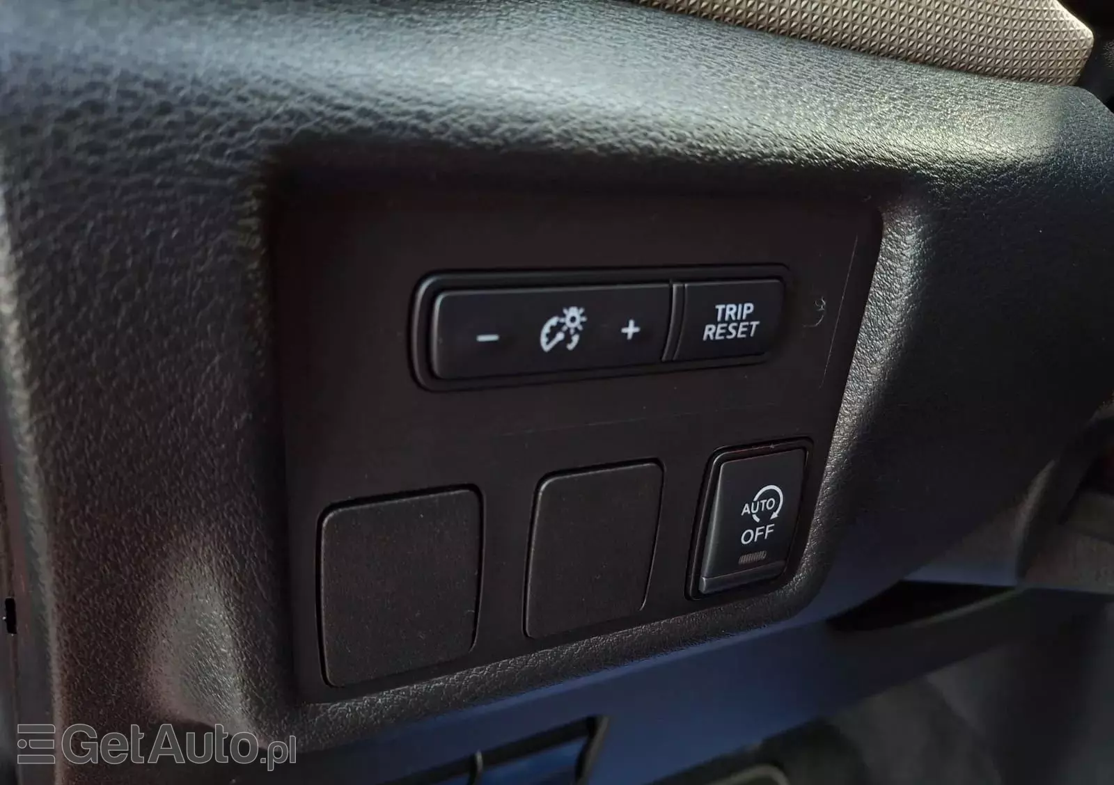 NISSAN Micra 1.0 IG-T Acenta