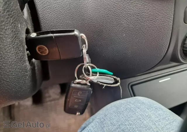 VOLKSWAGEN Golf Plus 2.0 TDI DPF Comfortline