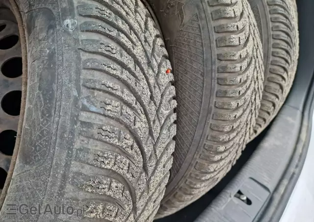 VOLKSWAGEN Golf Plus 2.0 TDI DPF Comfortline