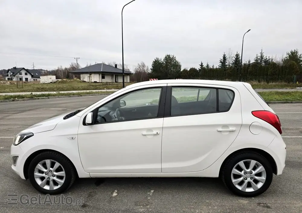 HYUNDAI I20 1.1 CRDi Comfort