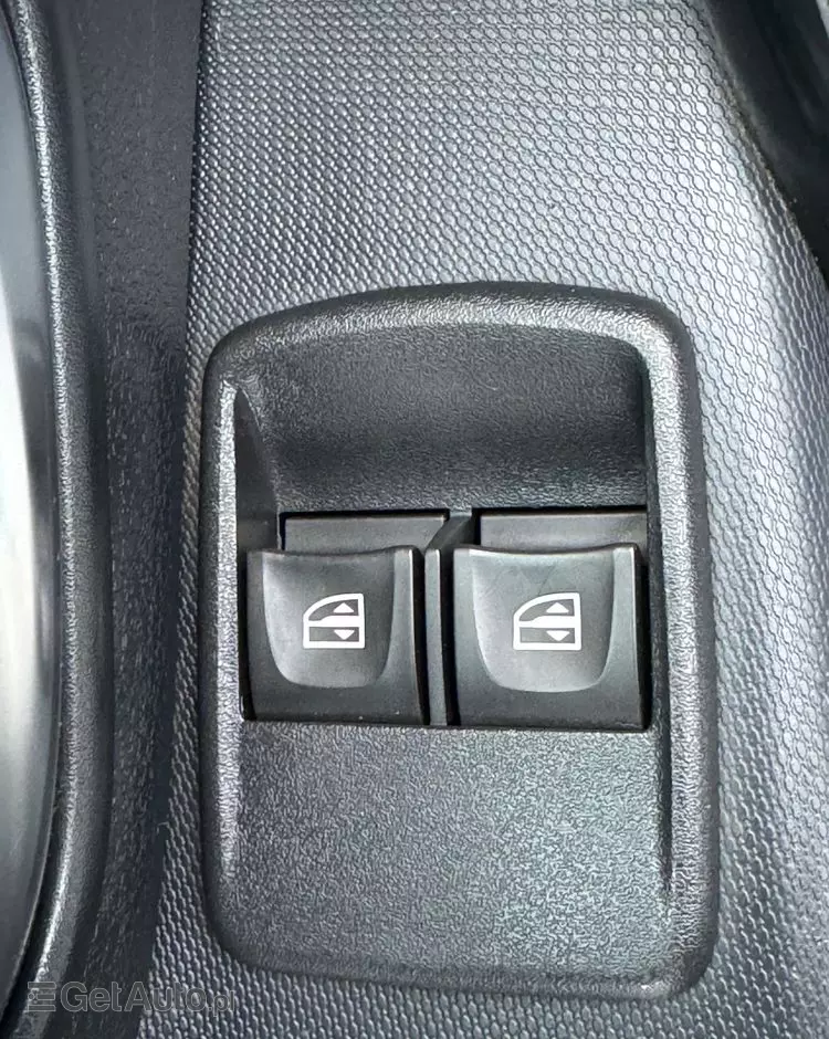 DACIA Logan MCV 1.0 TCe Stepway S&S