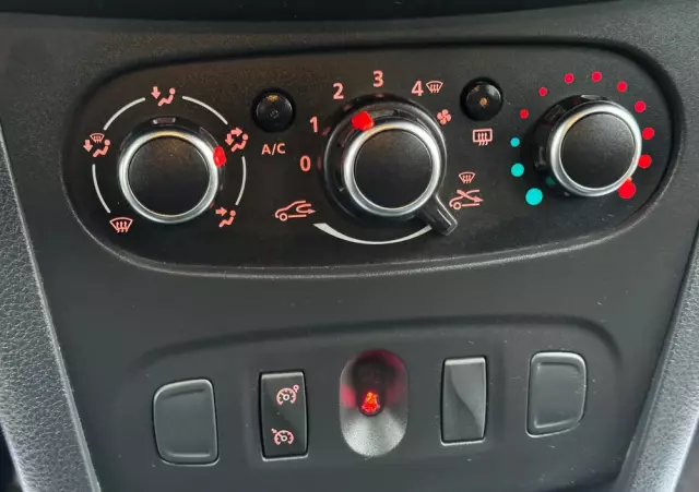 DACIA Logan MCV 1.0 TCe Stepway S&S