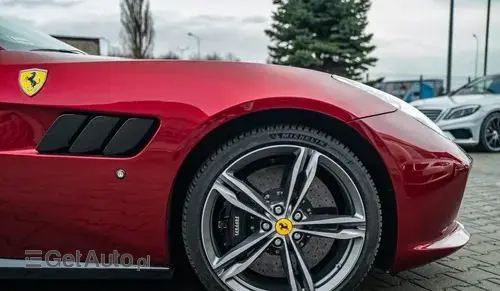 FERRARI Gtc4 