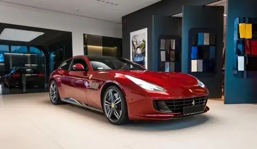 FERRARI Gtc4 
