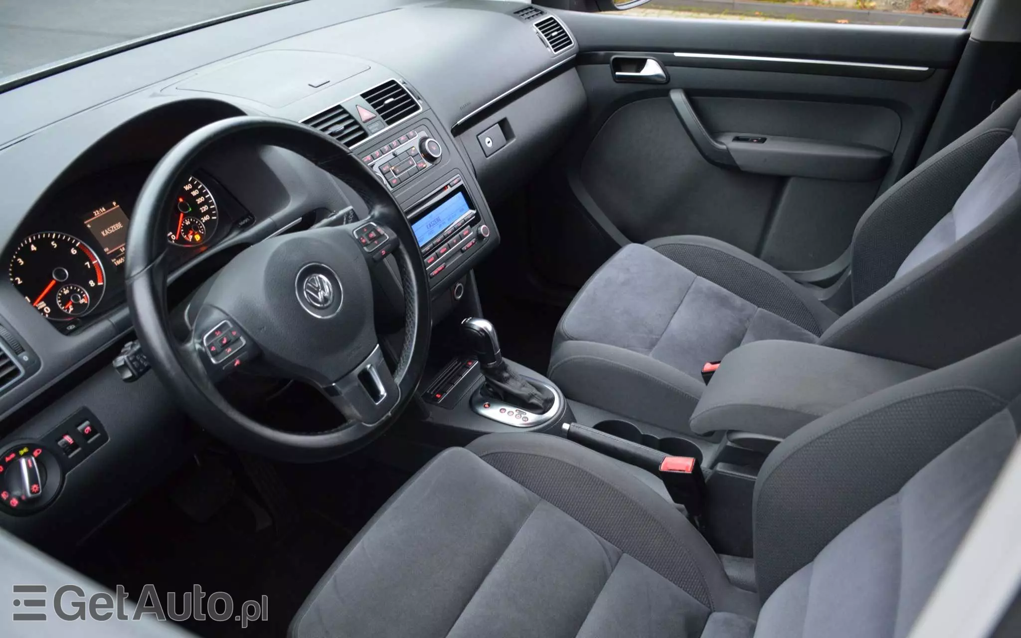 VOLKSWAGEN Touran 1.4 TSI Highline DSG