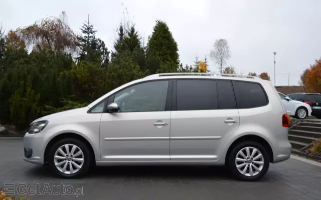 VOLKSWAGEN Touran 1.4 TSI Highline DSG