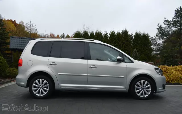 VOLKSWAGEN Touran 1.4 TSI Highline DSG