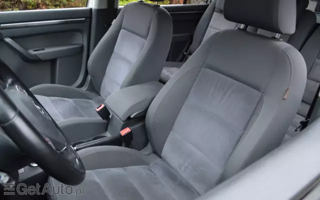 VOLKSWAGEN Touran 1.4 TSI Highline DSG