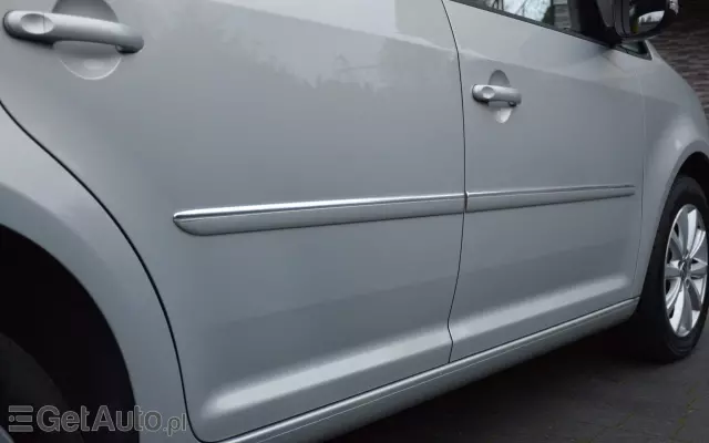 VOLKSWAGEN Touran 1.4 TSI Highline DSG