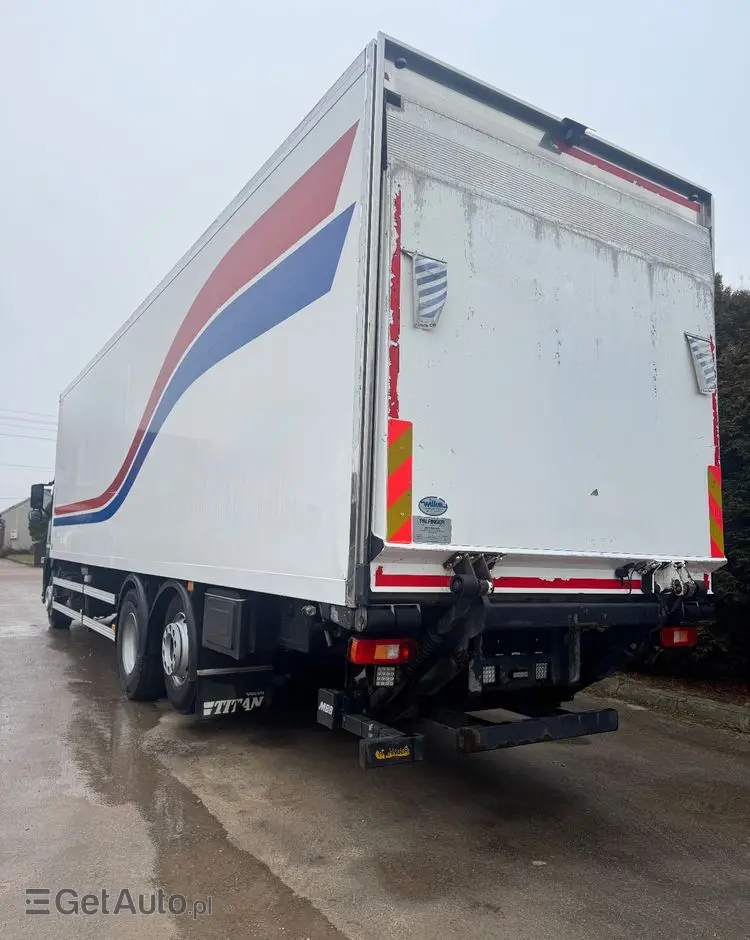 VOLVO FM 330/ACC/ Euro6 /CHŁODNIA / DŁUGOŚĆ 12M /24 EURO PALET/ 