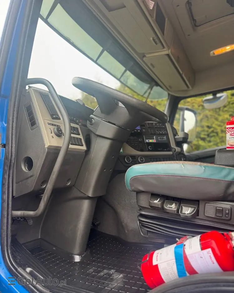 VOLVO FM 330/ACC/ Euro6 /CHŁODNIA / DŁUGOŚĆ 12M /24 EURO PALET/ 