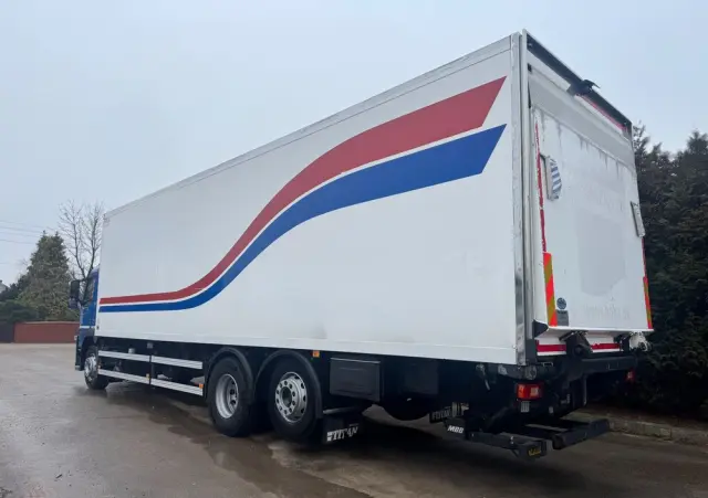 VOLVO FM 330/ACC/ Euro6 /CHŁODNIA / DŁUGOŚĆ 12M /24 EURO PALET/ 