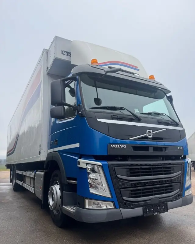 VOLVO FM 330/ACC/ Euro6 /CHŁODNIA / DŁUGOŚĆ 12M /24 EURO PALET/ 
