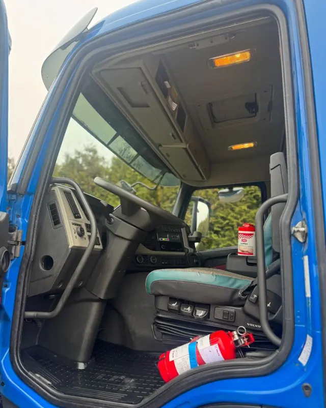 VOLVO FM 330/ACC/ Euro6 /CHŁODNIA / DŁUGOŚĆ 12M /24 EURO PALET/ 