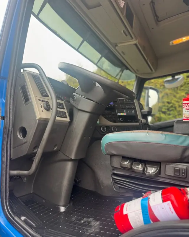 VOLVO FM 330/ACC/ Euro6 /CHŁODNIA / DŁUGOŚĆ 12M /24 EURO PALET/ 