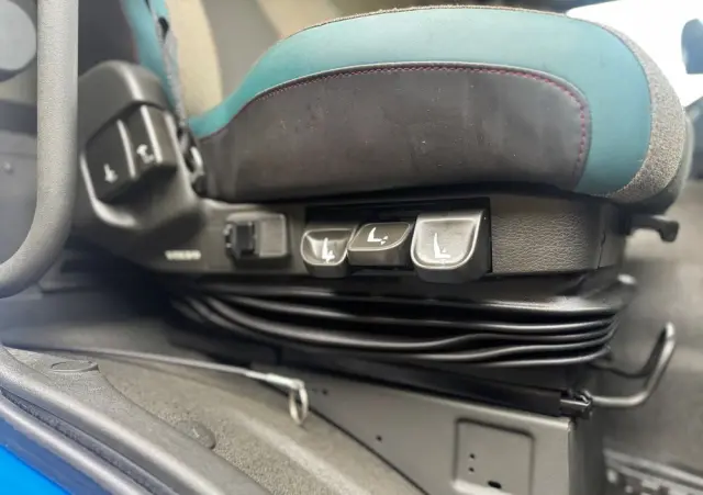 VOLVO FM 330/ACC/ Euro6 /CHŁODNIA / DŁUGOŚĆ 12M /24 EURO PALET/ 