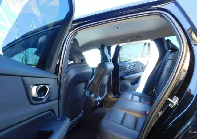 VOLVO V60 D4 Inscription