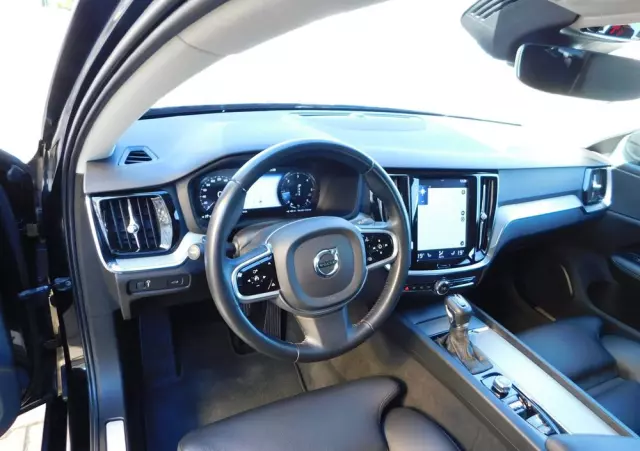 VOLVO V60 D4 Inscription