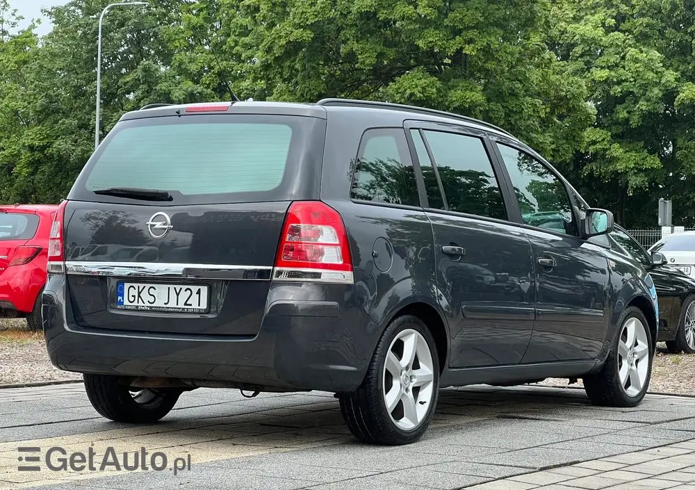 OPEL Zafira 1.8 Easytronic Sport