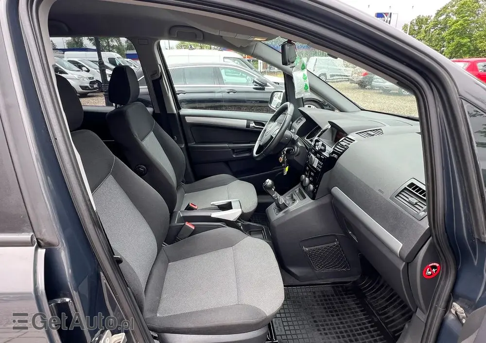 OPEL Zafira 1.8 Easytronic Sport