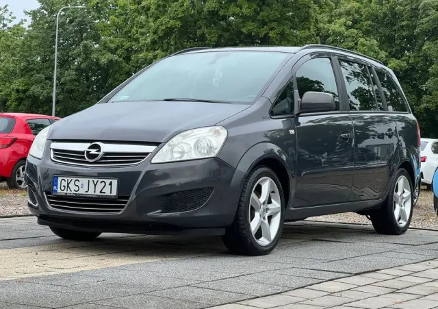 OPEL Zafira 1.8 Easytronic Sport