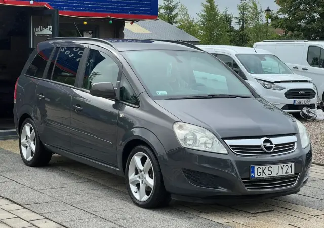 OPEL Zafira 1.8 Easytronic Sport