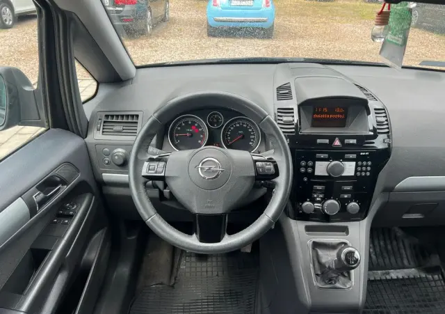 OPEL Zafira 1.8 Easytronic Sport