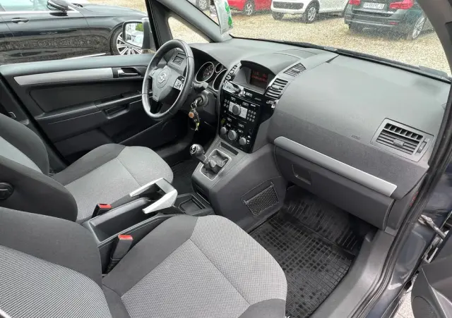 OPEL Zafira 1.8 Easytronic Sport