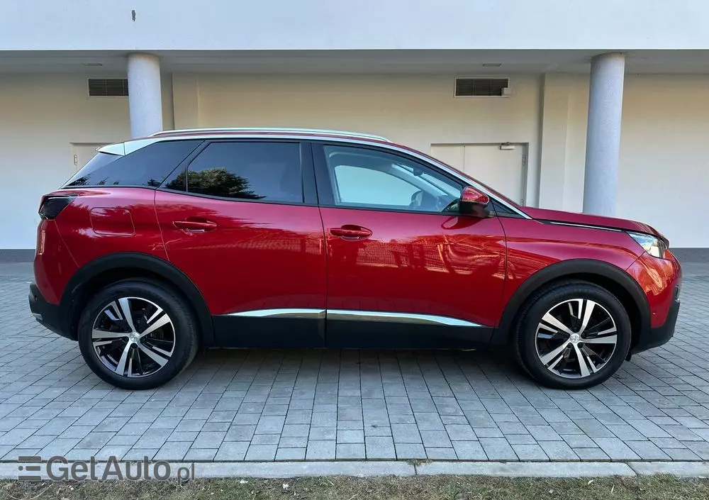 PEUGEOT 3008 1.2 PureTech Allure S&S EAT8