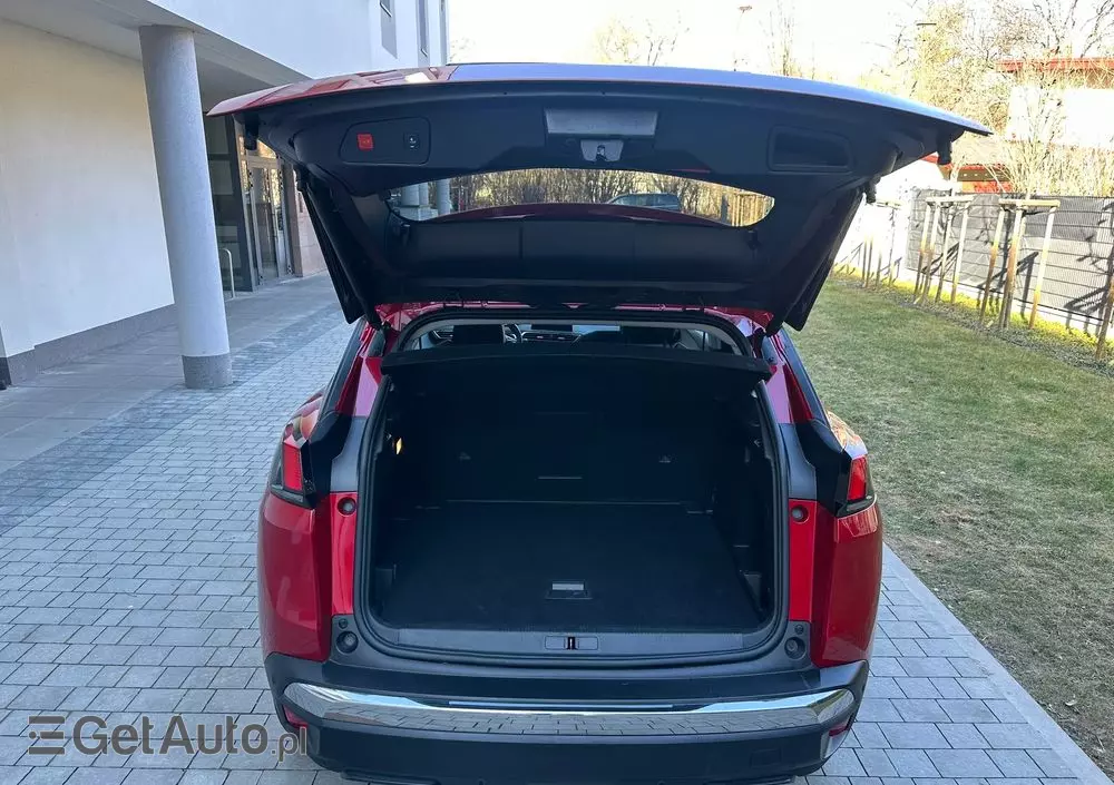 PEUGEOT 3008 1.2 PureTech Allure S&S EAT8