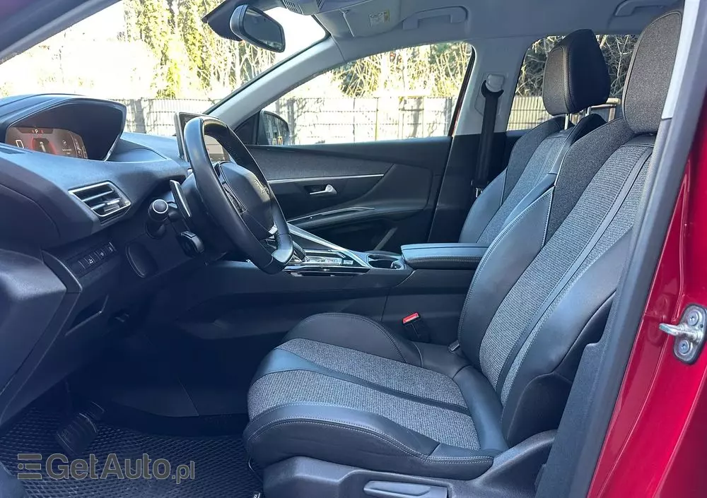 PEUGEOT 3008 1.2 PureTech Allure S&S EAT8