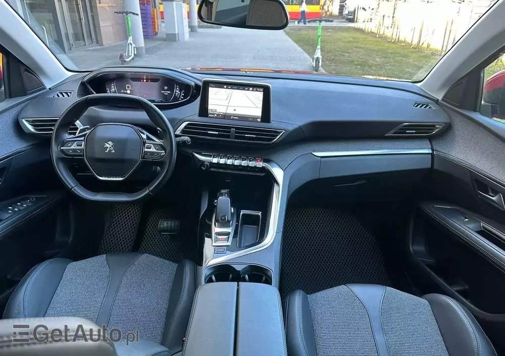 PEUGEOT 3008 1.2 PureTech Allure S&S EAT8