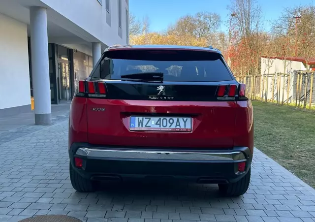 PEUGEOT 3008 1.2 PureTech Allure S&S EAT8