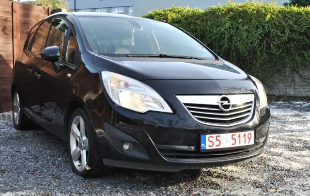 OPEL Meriva 1.7 CDTI Cosmo
