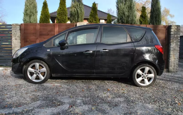 OPEL Meriva 1.7 CDTI Cosmo