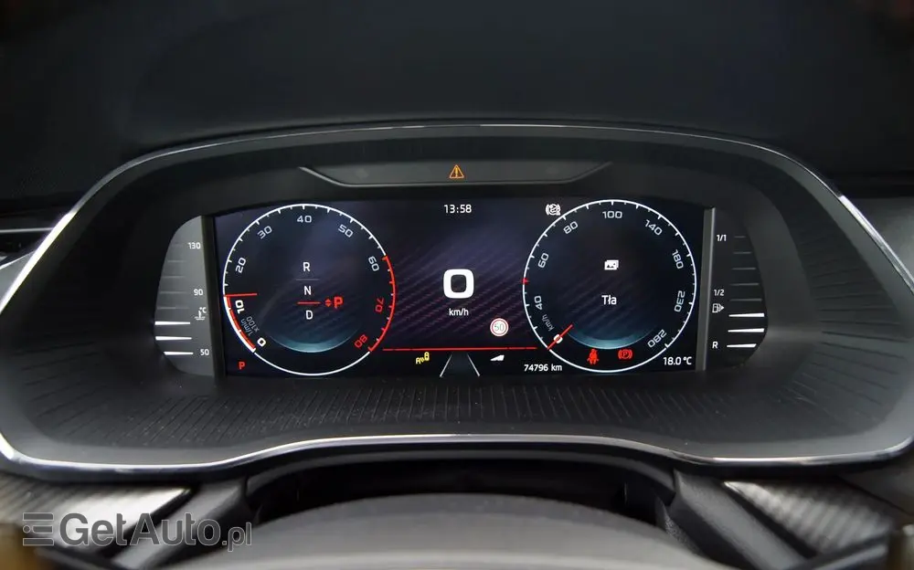 SKODA Octavia Combi 2.0 TSI DSG RS