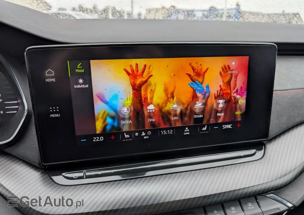 SKODA Octavia Combi 2.0 TSI DSG RS