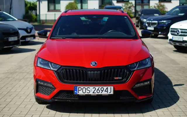 SKODA Octavia Combi 2.0 TSI DSG RS