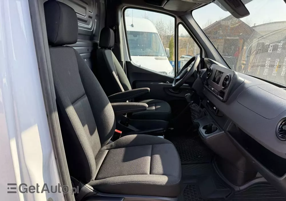 MERCEDES-BENZ Sprinter 317 CDI /L2H2 średniak/LED/Prawie Nowy/Navi/Klima/Kamera/bdb stan 