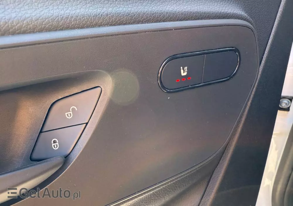 MERCEDES-BENZ Sprinter 317 CDI /L2H2 średniak/LED/Prawie Nowy/Navi/Klima/Kamera/bdb stan 