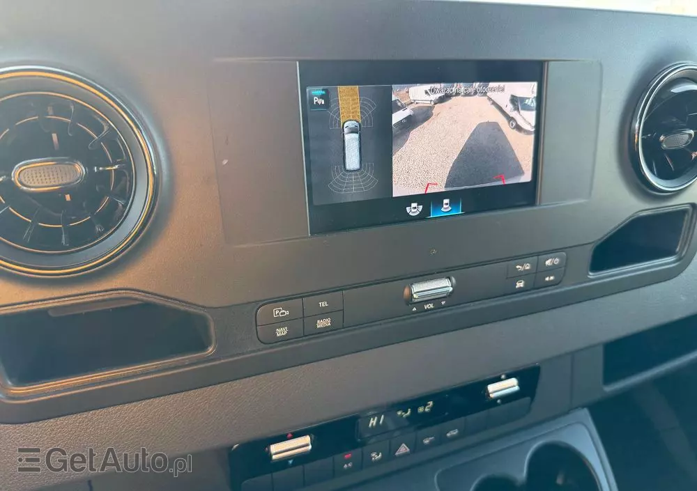 MERCEDES-BENZ Sprinter 317 CDI /L2H2 średniak/LED/Prawie Nowy/Navi/Klima/Kamera/bdb stan 