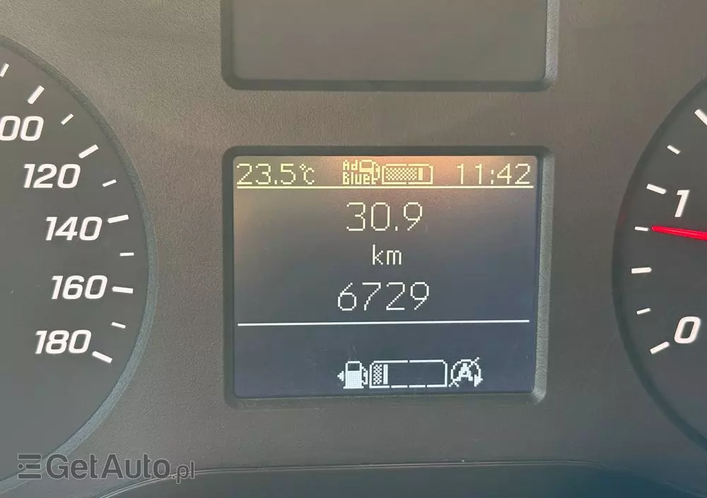 MERCEDES-BENZ Sprinter 317 CDI /L2H2 średniak/LED/Prawie Nowy/Navi/Klima/Kamera/bdb stan 